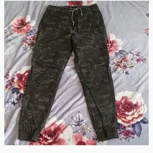 Young men's, size S joggers